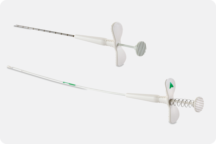 Applicators for MammoSTAR and BiomarC markers